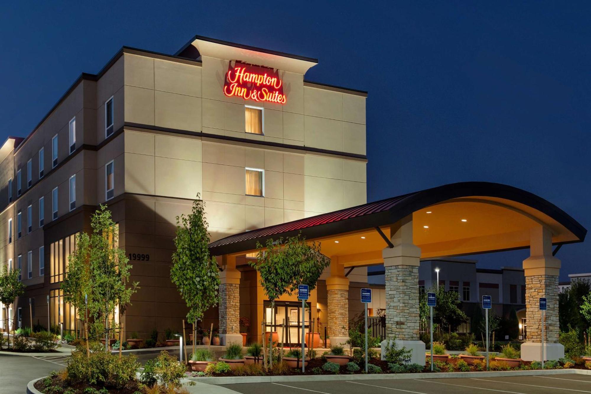 Hampton Inn & Suites Portland/Hillsboro-Evergreen Park Exterior photo